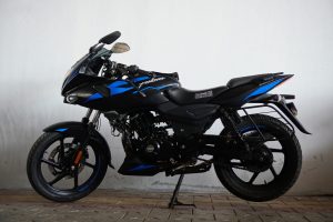 Pulsar 220f