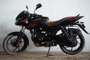 Pulsar 125